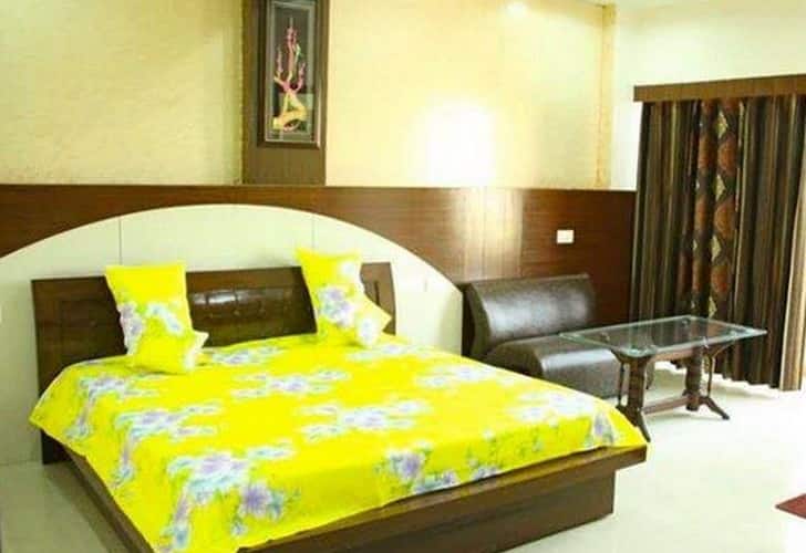 Hotel Noor Mahal Regency, Fatehgarh Sahib 4